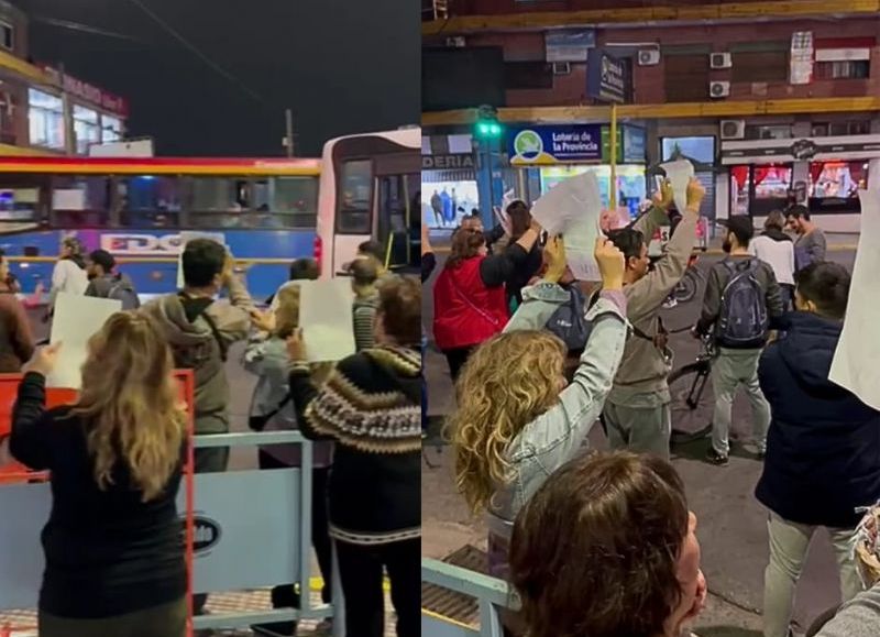 Vecinos indignados se manifestaron frente al Centro de Monitoreo vacío de operadores en reclamo de mayor seguridad.