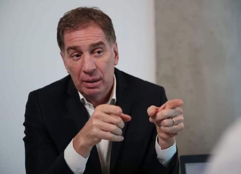 El debate por elecciones adelantadas en Buenos Aires favorece a Santilli en la competencia por la gobernación