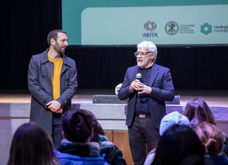 Damián Selci y Oscar Trotta, protagonistas de la crisis sanitaria que enfrenta Hurlingham.