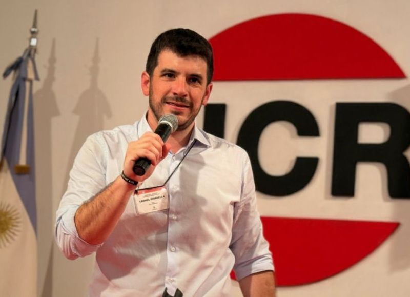 Leonel Chiarella y su conducción en la UCR nacional muestran un perfil dialoguista que despierta dudas