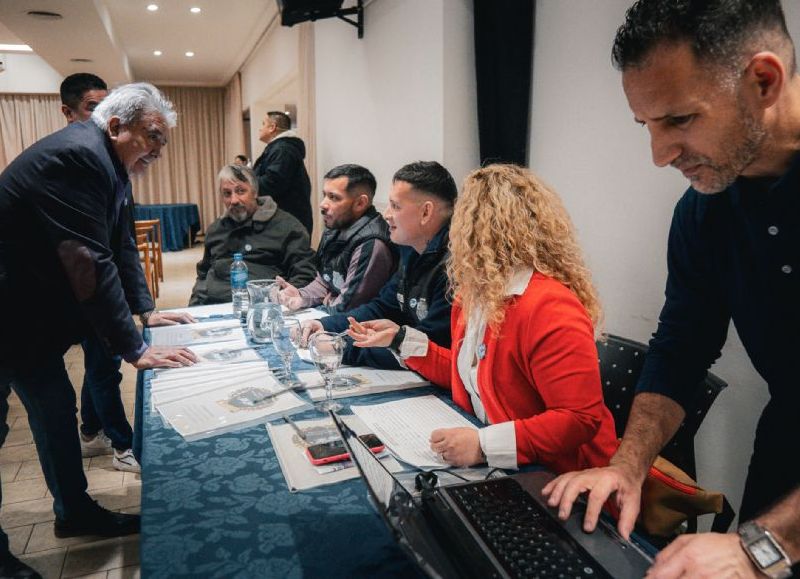 El Instituto de Formación Política capacitará de manera presencial y online, a jóvenes, hombres y mujeres de la provincia de Buenos Aires y del interior del país.