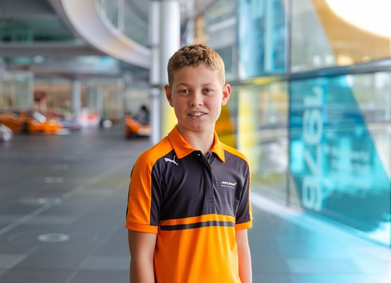 McLaren fichó a Harry Williams, un piloto de apenas 11 años