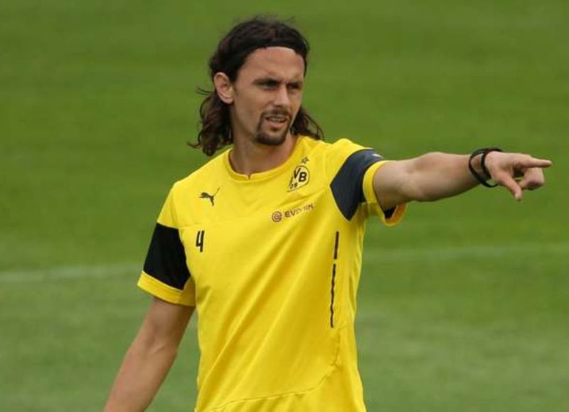 Neven Subotic quedó al borde de la quiebra tras donar millones para obras humanitarias en África