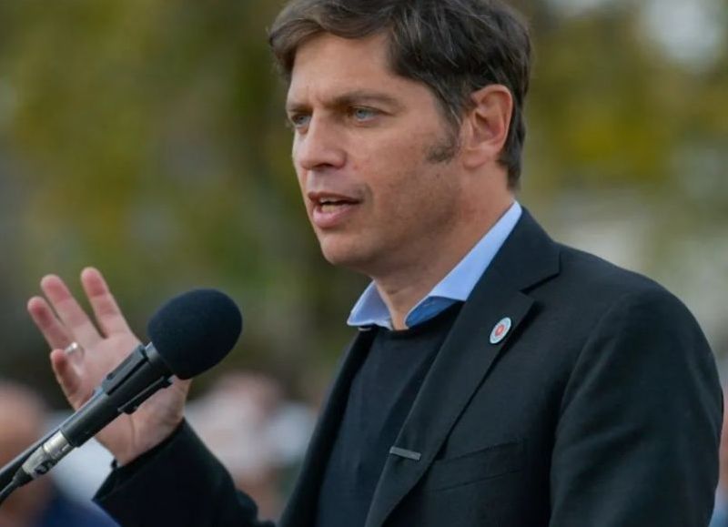 Una denuncia sostiene que Kicillof participó en un sistema de escrituras vinculado a presuntas irregularidades